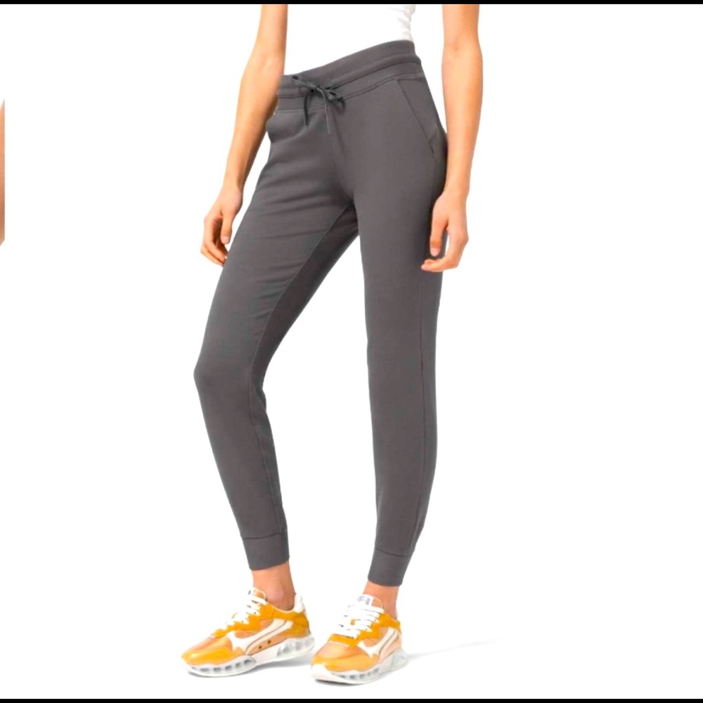NWT Lululemon Ready To Fleece Joggers